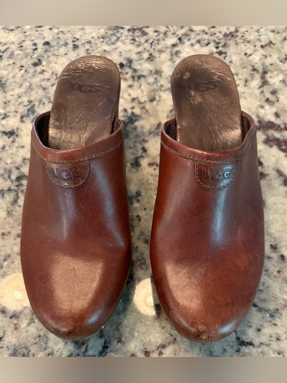 UGG Womens Size 9 Brown Leather Platform Clogs Mules Sherpa Lined Studded Heel